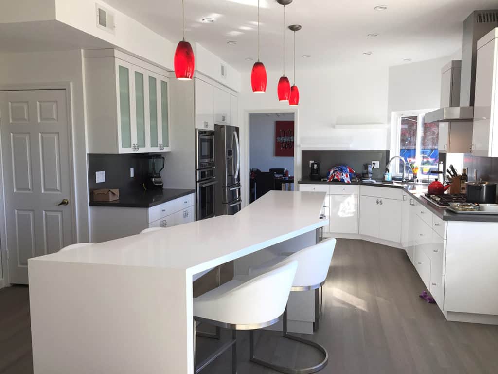 Kitchen Remodel with White Lacquer & Island-Nook Combo in Calabasas